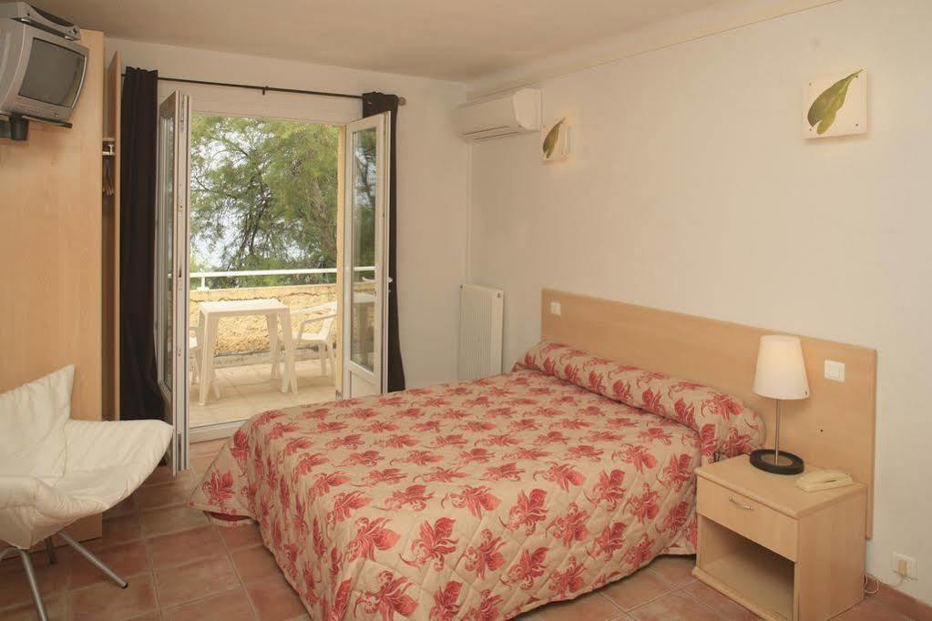 Hotel-Motel Agosta Plage Porticcio  Bagian luar foto